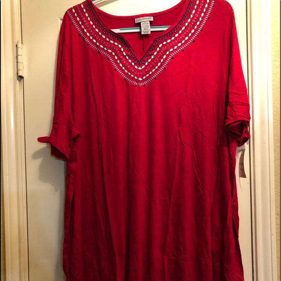 Catherine’s Willow Springs Tee - Picture 4 of 9